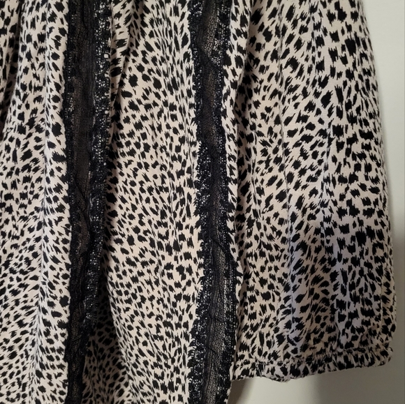 Victoria's Secret Pajama Set - Picture 5 of 6